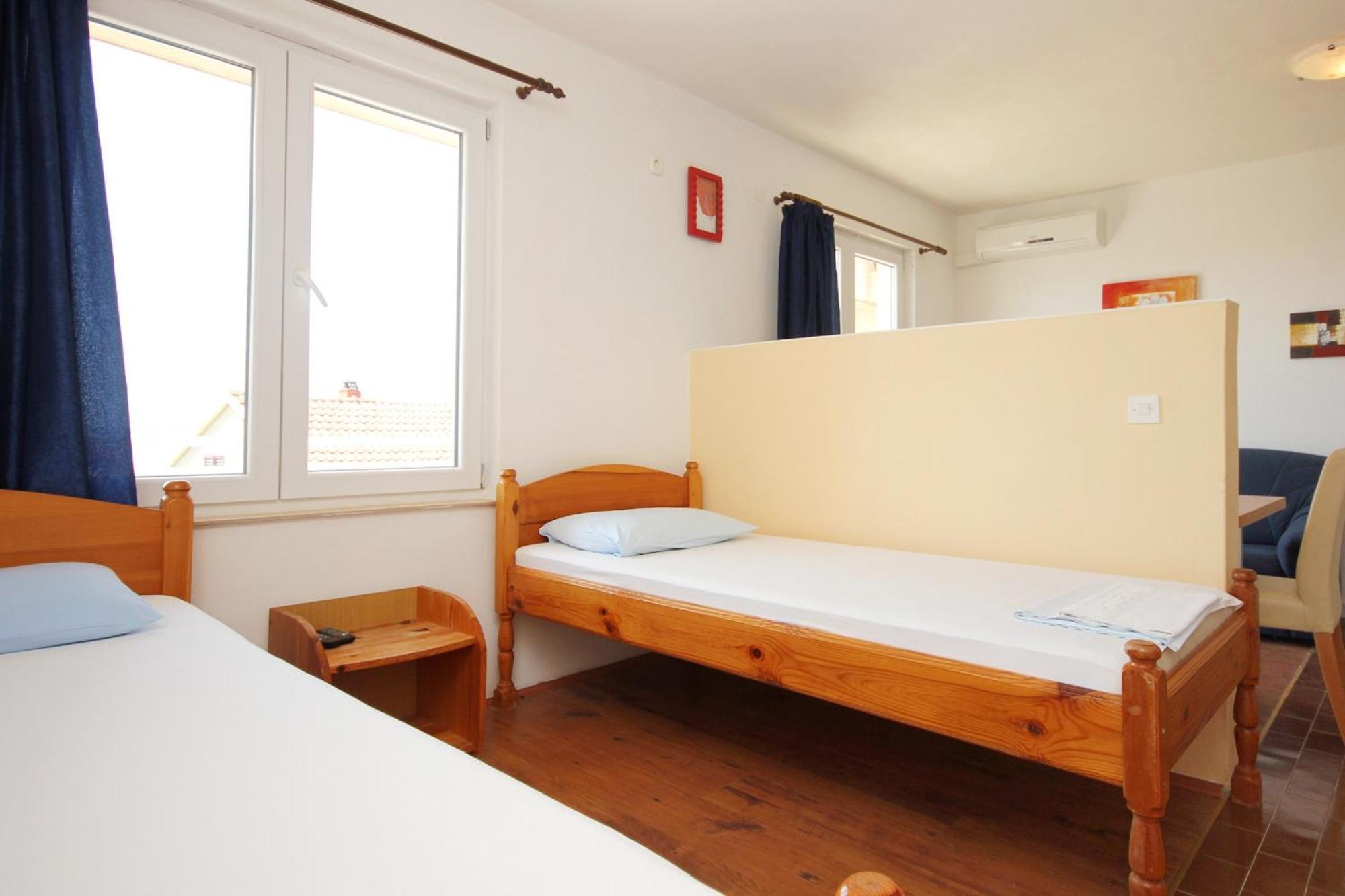 Apartments And Rooms With Parking Space Orebic, Peljesac - 10191 Room photo